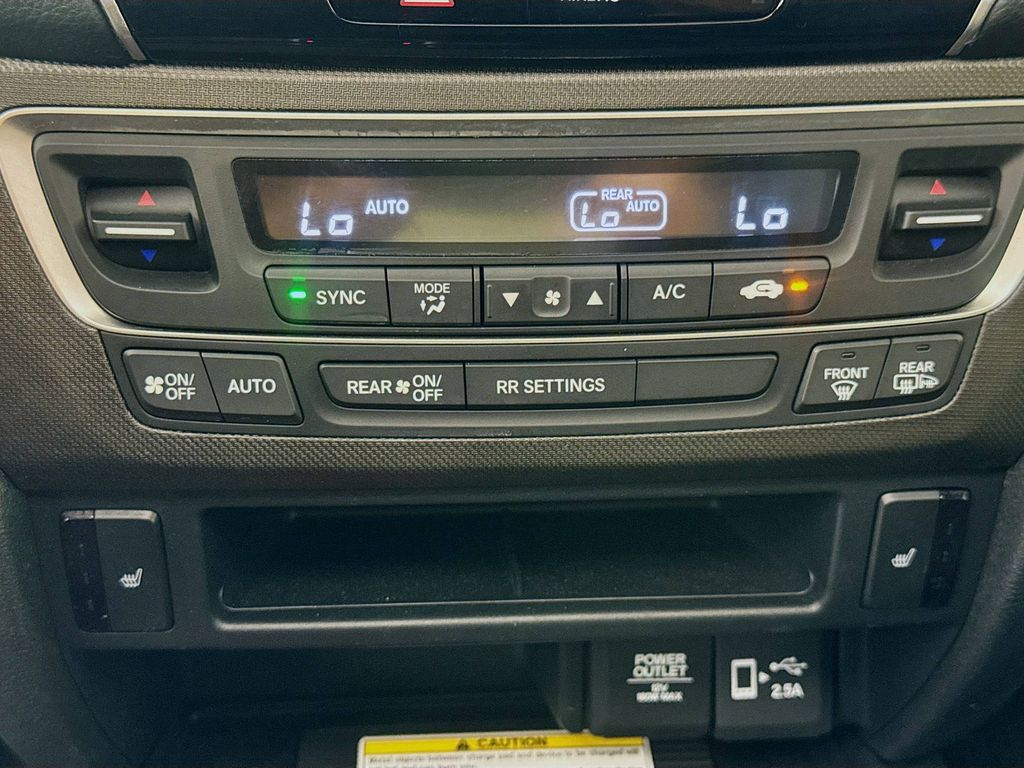Used Car 2022 Honda Passport  Trailsport For Sale Under $35,000 In Austin, Texas