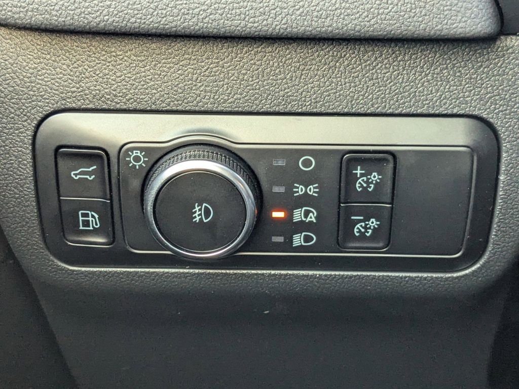 2025 Ford Escape ST-Line Elite