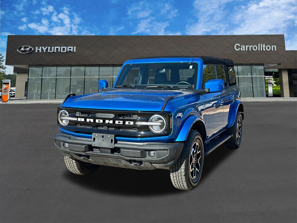 2024 Ford Bronco 4-Door Outer Banks's photo