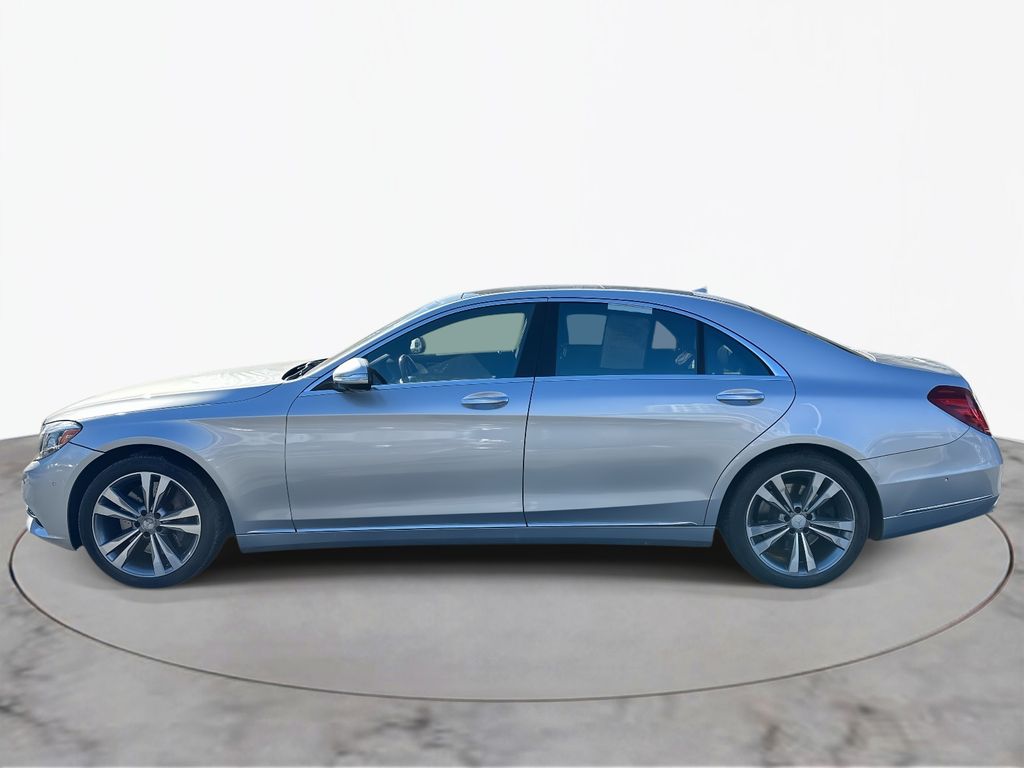 Thumbnail: 2016 Mercedes-Benz S-Class - 12
