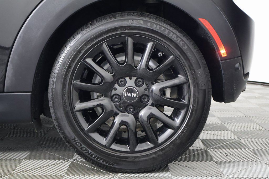 Thumbnail: 2020 MINI Cooper - 16