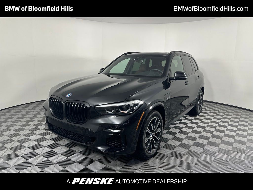 Thumbnail: 2023 BMW X5 - 1