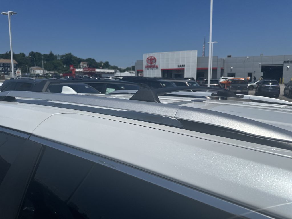 New 2026 Toyota Sienna Van