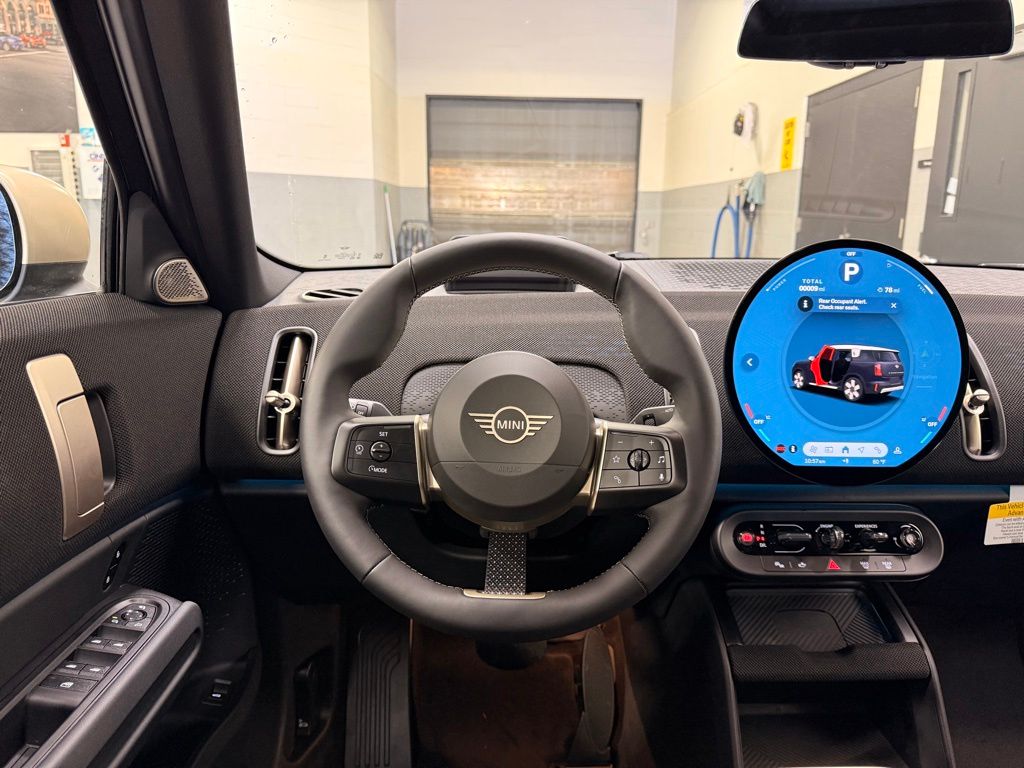 Thumbnail: 2027 MINI Cooper Countryman - 23