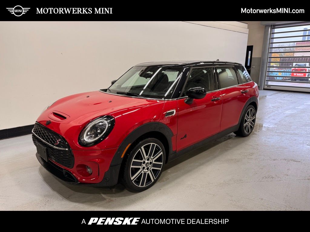 Thumbnail: 2023 MINI Cooper Clubman - 1
