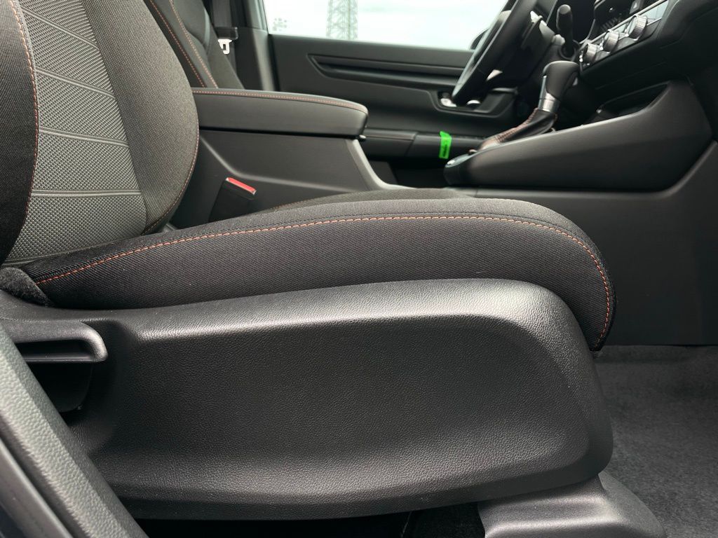 2025 Honda CR-V Sport 31