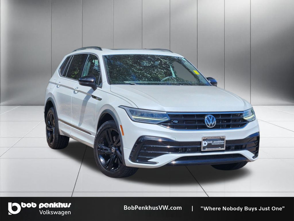 2023 Volkswagen Tiguan 2.0T SE R-Line Black