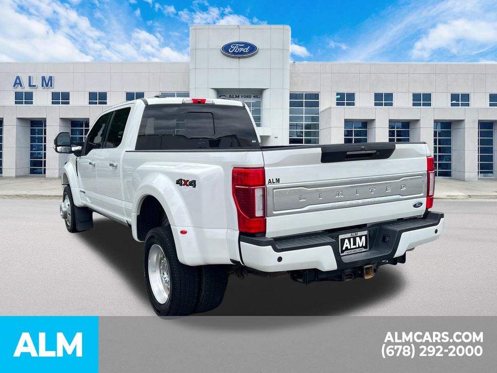 Used 2022 White Ford Limited image 9
