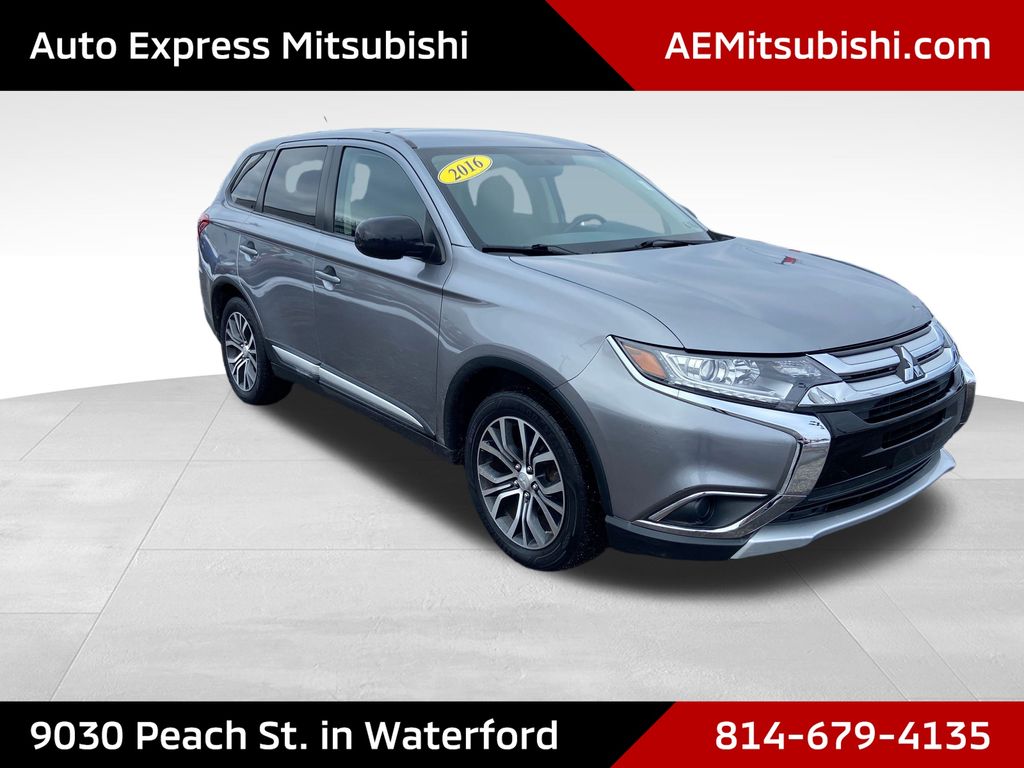 2016 Mitsubishi Outlander ES