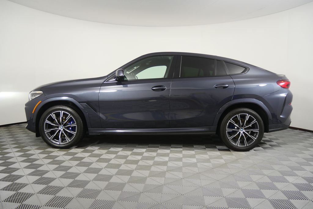Thumbnail: 2022 BMW X6 - 6
