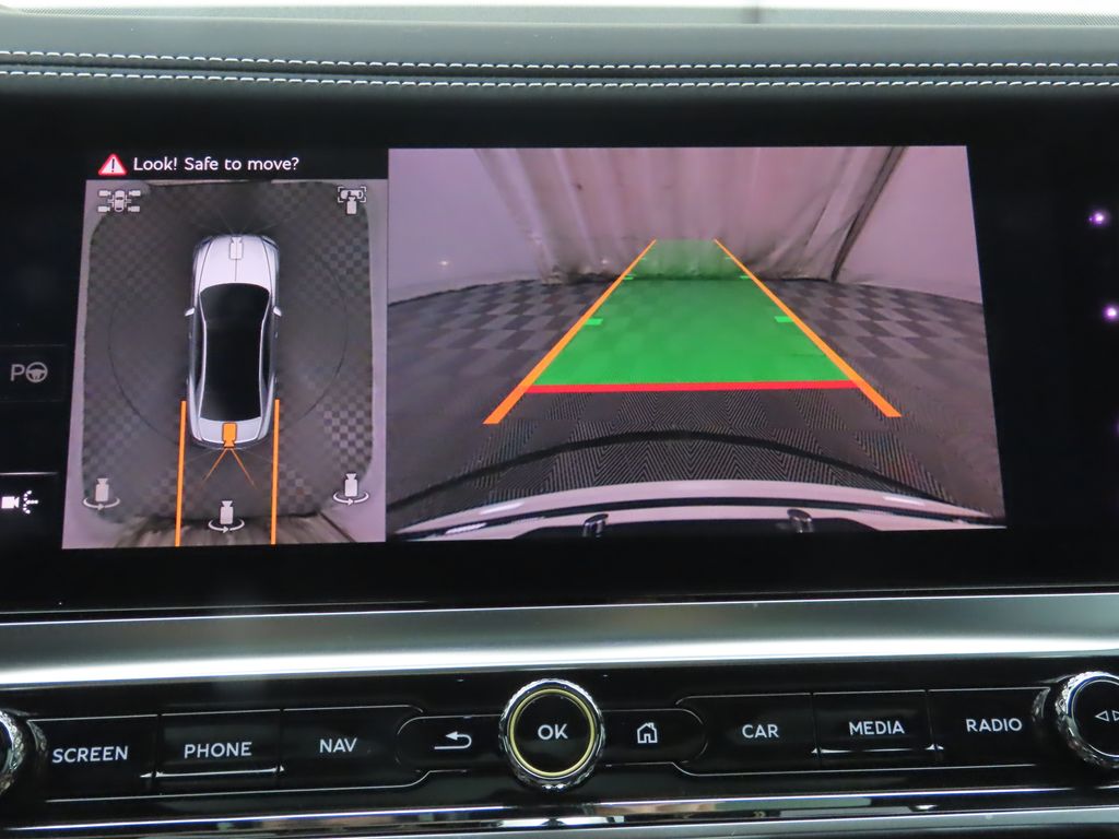 Thumbnail: 2025 Bentley Flying Spur - 16
