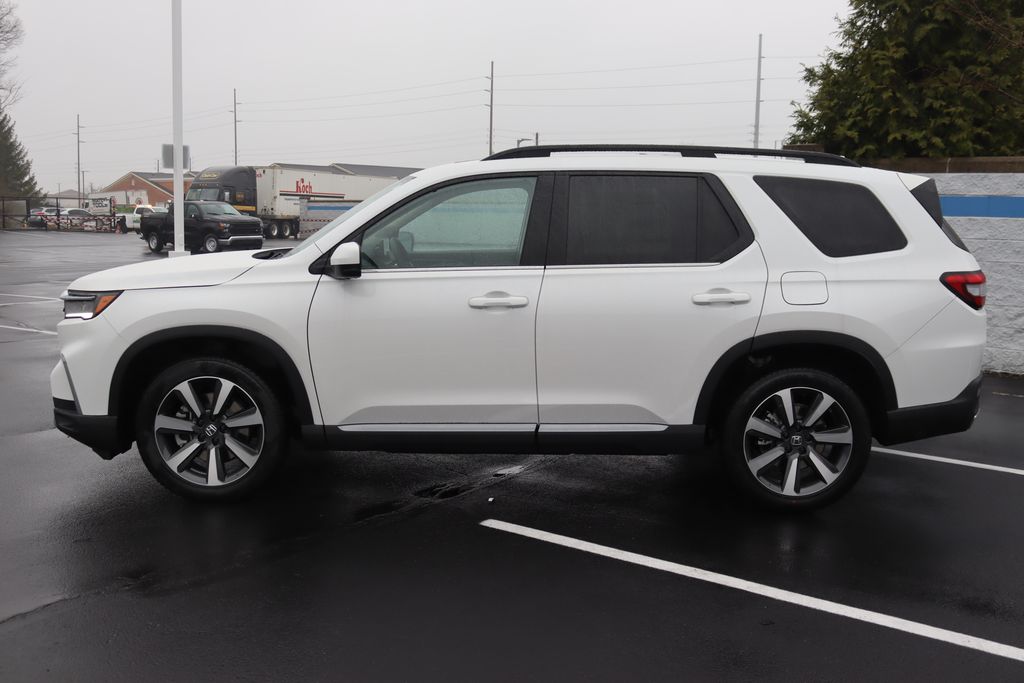2025 Honda Pilot Elite 2