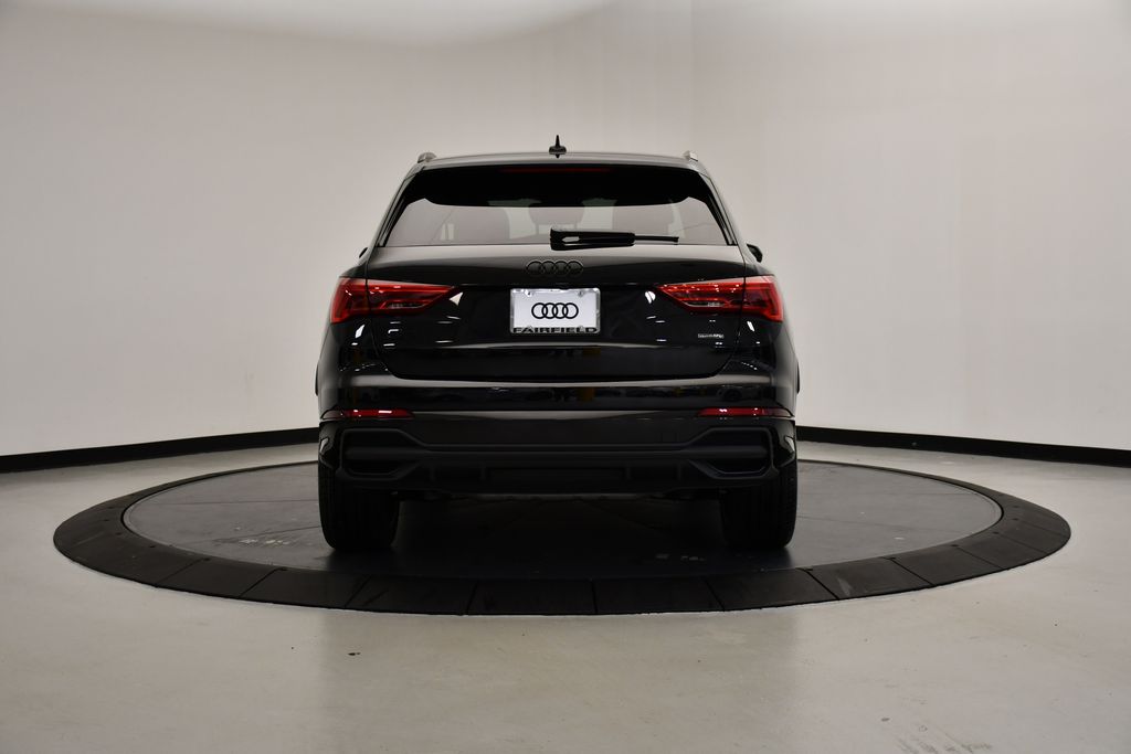2025 Audi Q3  4