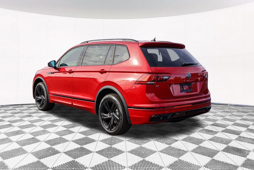 2024 Volkswagen Tiguan 2.0T SE R-Line Black 11