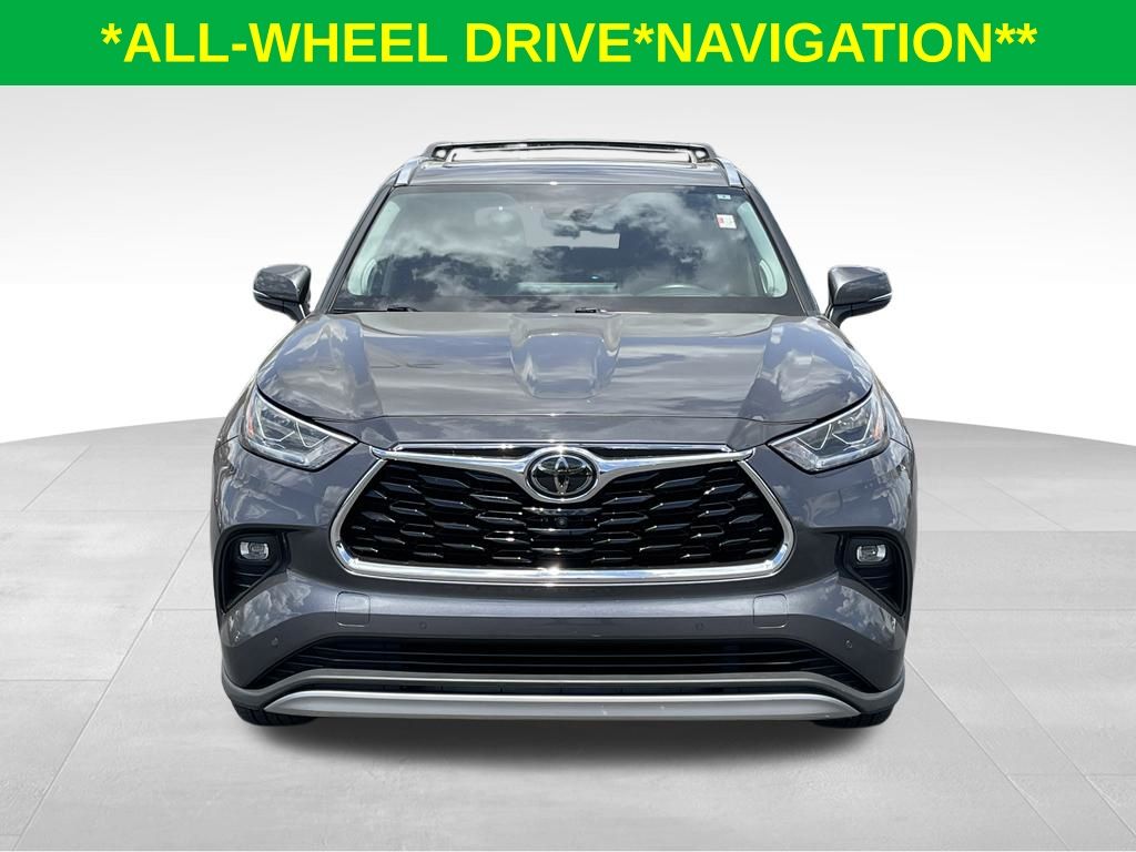 used 2020 Toyota Highlander car, priced at $36,000