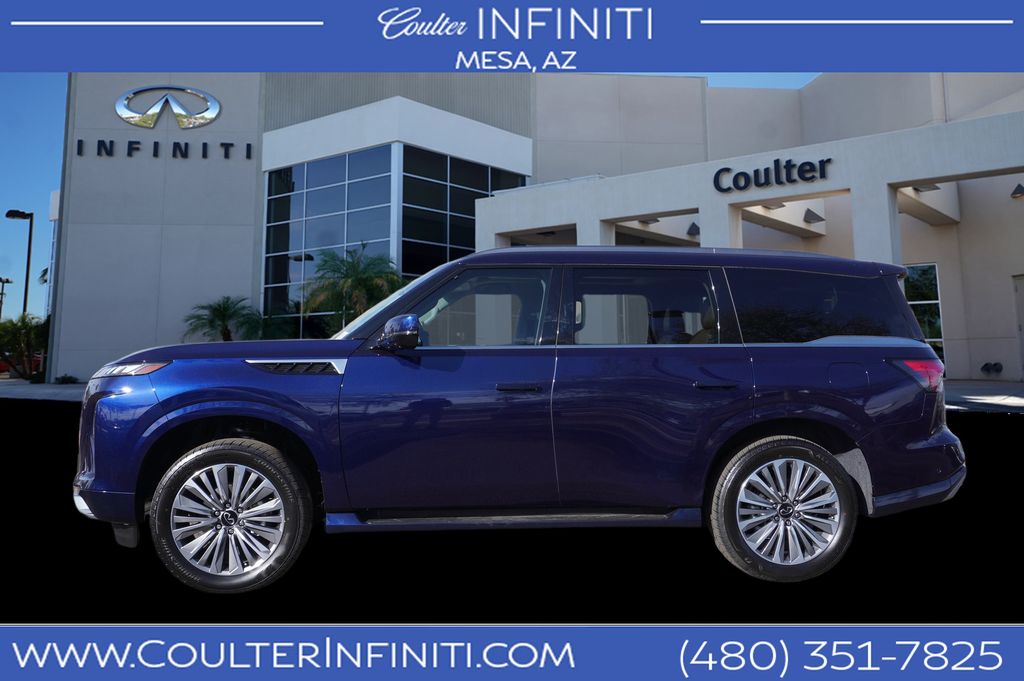 2025 INFINITI QX80 LUXE 2