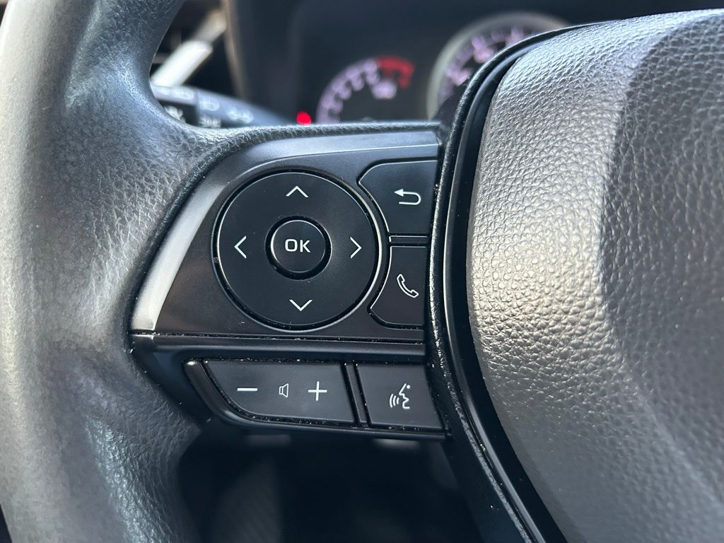 Thumbnail: 2021 Toyota Corolla - 18