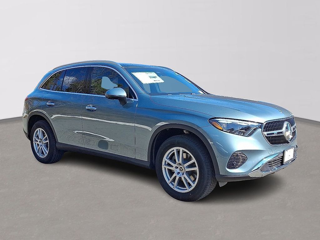 Thumbnail: 2026 Mercedes-Benz GLC - 2