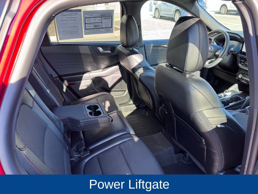 2023 Ford Escape ST-Line Select