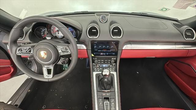 Thumbnail: 2025 Porsche 718 Boxster - 23