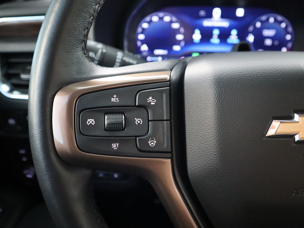 Thumbnail: 2023 Chevrolet Tahoe - 11