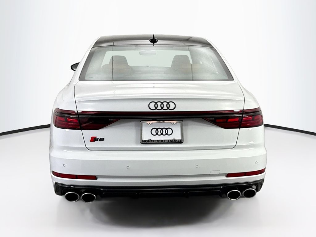 Thumbnail: 2025 Audi S8 - 6