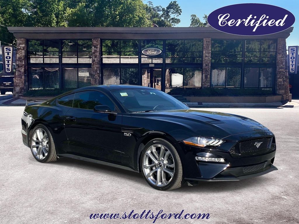 Shadow Black 2022 Ford Mustang GT Premium Fastback RWD Coupe Rear-Wheel Drive 6-Speed Manual