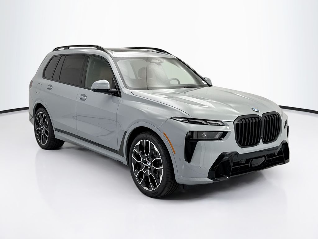 Thumbnail: 2027 BMW X7 - 3