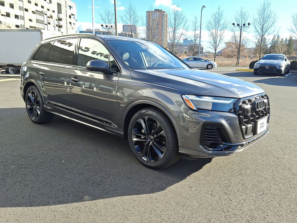 Thumbnail: 2026 Audi Q7 - 2