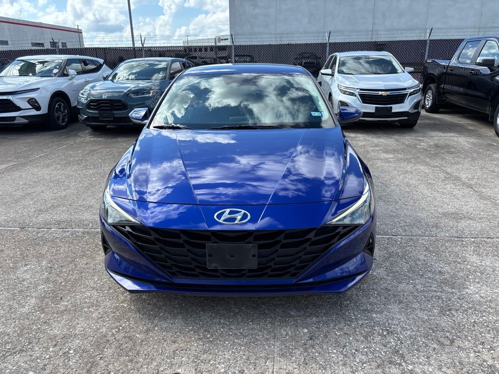 2023 Hyundai Elantra SEL Blue at Community Toyota