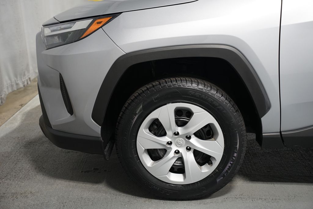 Thumbnail: 2024 Toyota RAV4 - 5