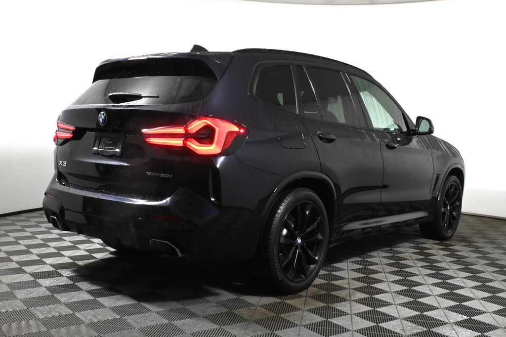 Thumbnail: 2022 BMW X3 - 6