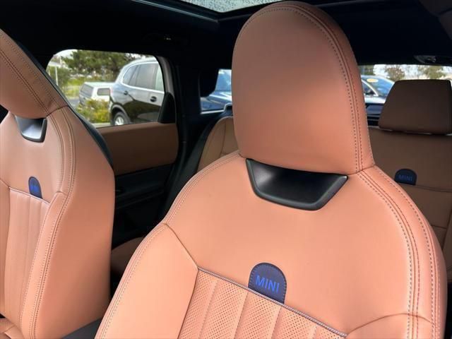 Thumbnail: 2026 MINI Cooper Countryman - 11