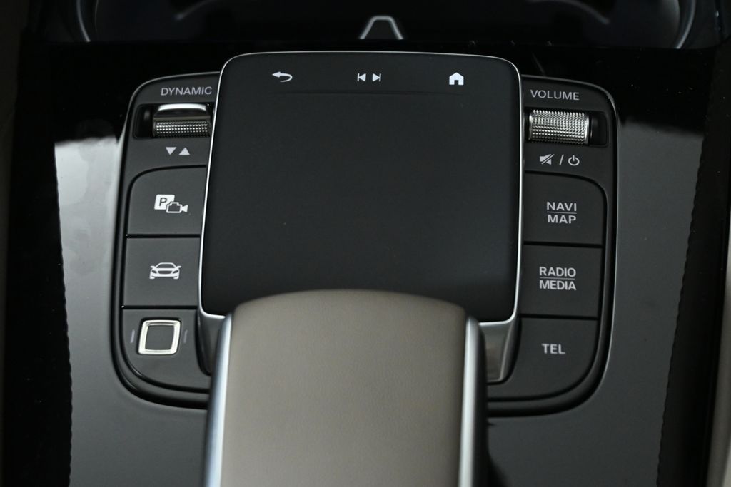 Thumbnail: 2026 Mercedes-Benz GLS - 21
