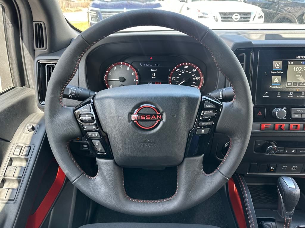 2025 Nissan Frontier PRO-4X photo