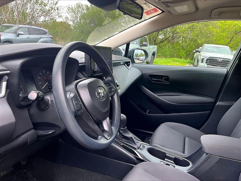 2024 Toyota Corolla — photo 8