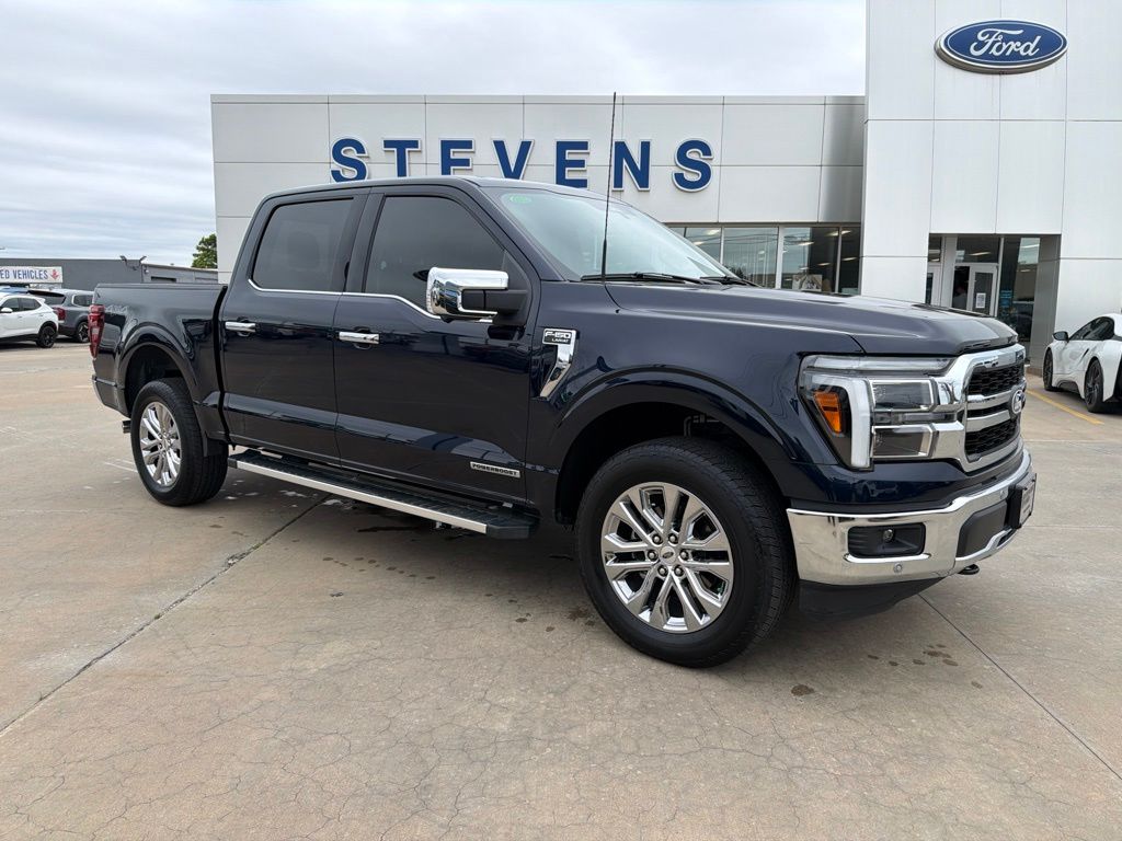  2025 Ford F-150 Lariat SuperCrew 4WD   