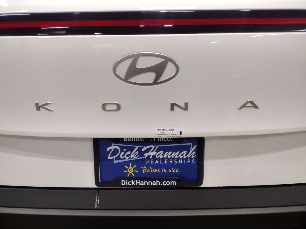 2026 Hyundai Kona SEL