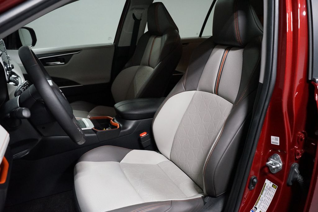 Thumbnail: 2019 Toyota RAV4 - 26