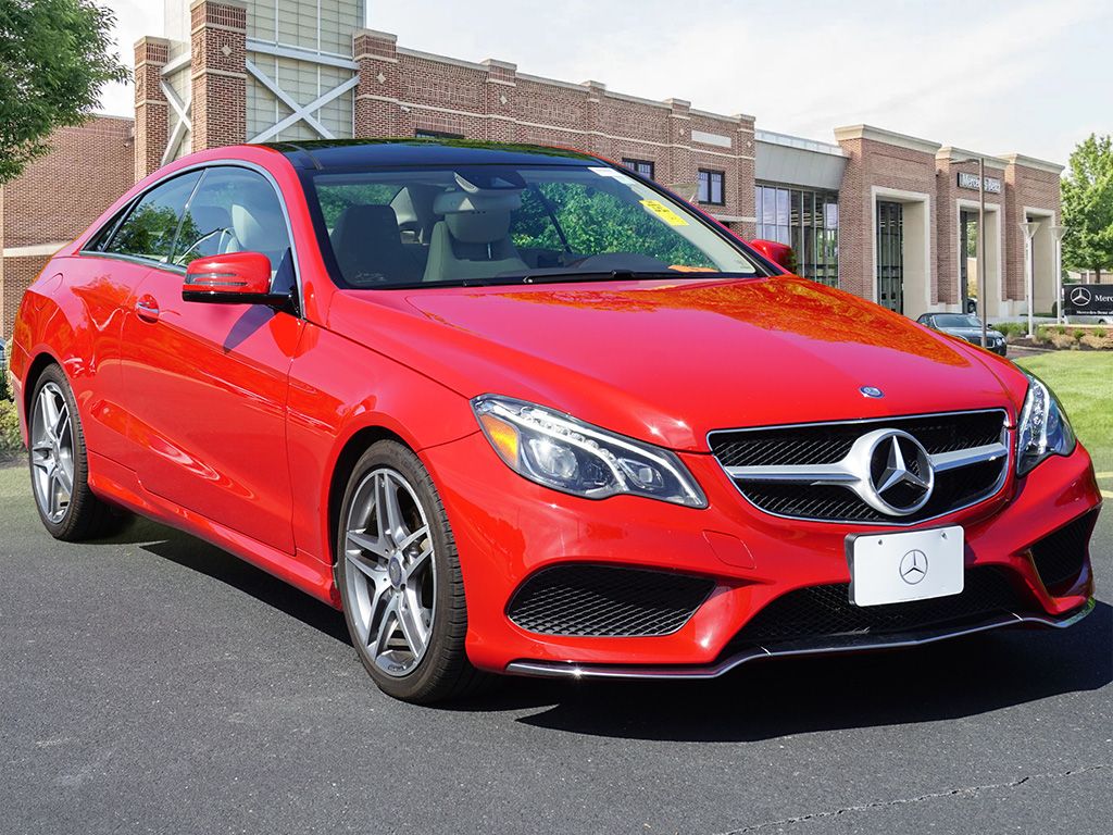 Thumbnail: 2016 Mercedes-Benz E-Class - 3