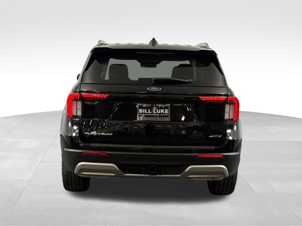 Used 2025 Black Metallic Ford Platinum image 6
