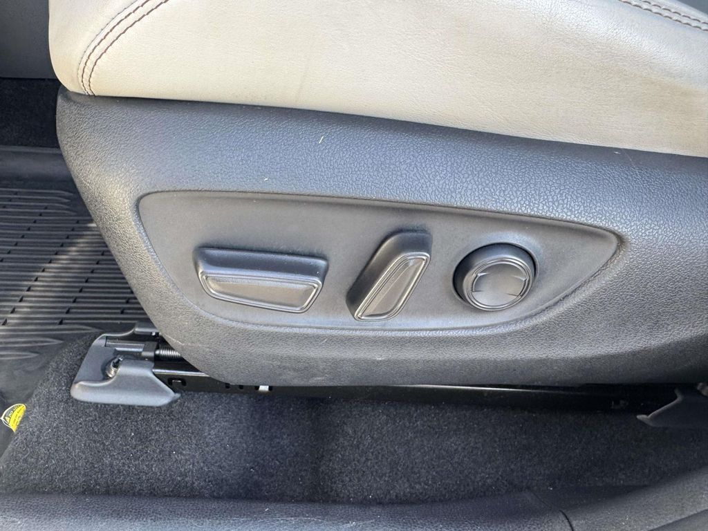 Used 2019 Toyota RAV4 SUV