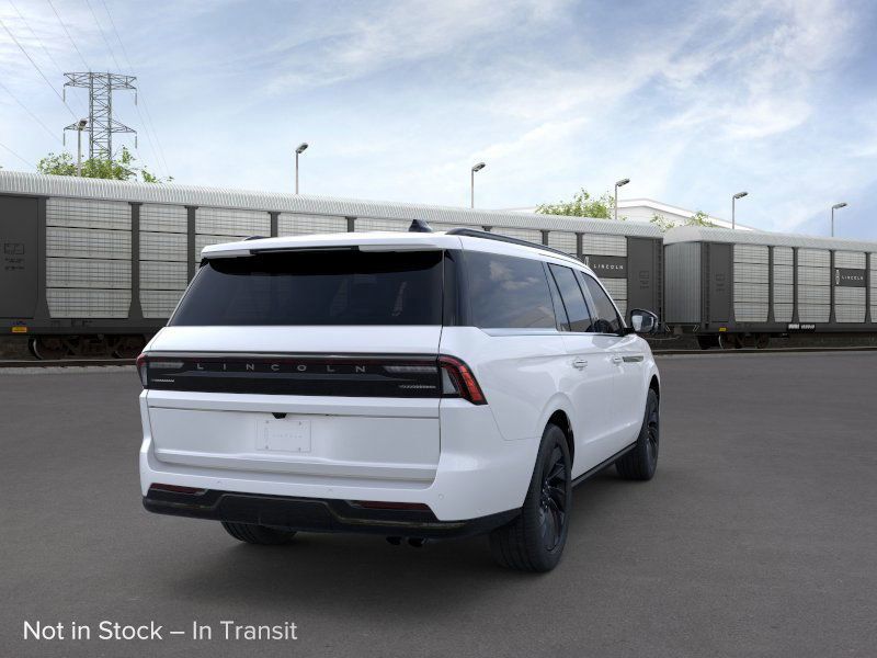 2025 Lincoln Navigator Reserve 8