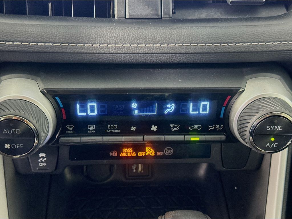 Used Car 2025 Toyota Rav4 Hybrid  Xle For Sale Under $35,000 In Austin, Texas