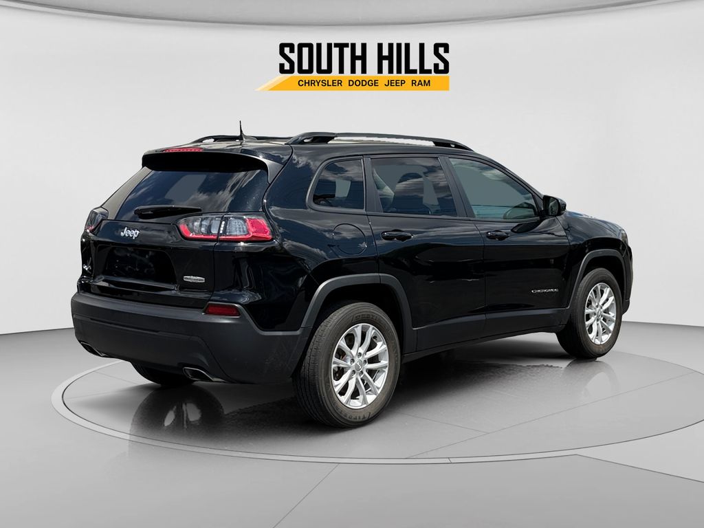 2022 Jeep Cherokee Latitude Lux Black at Carlisle Cadillac Buick GMC