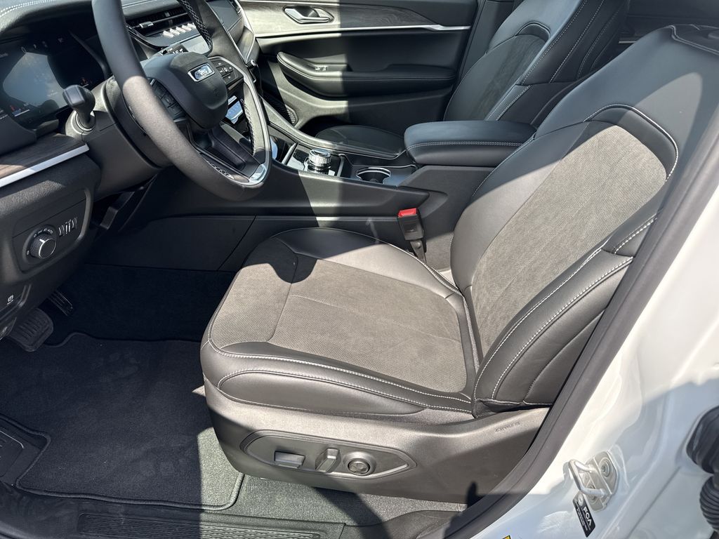 2026 Jeep Grand Cherokee L Altitude White at DeMontrond Auto Country