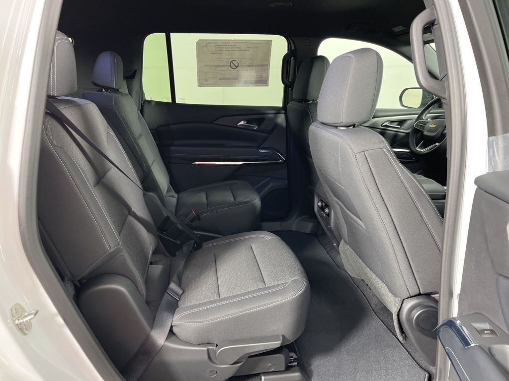 Thumbnail: 2026 Chevrolet Traverse - 12