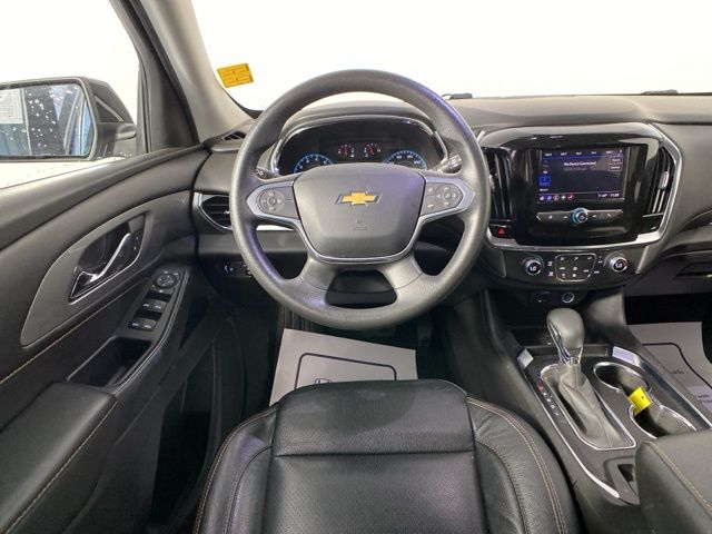 2021 Chevrolet Traverse LS 21