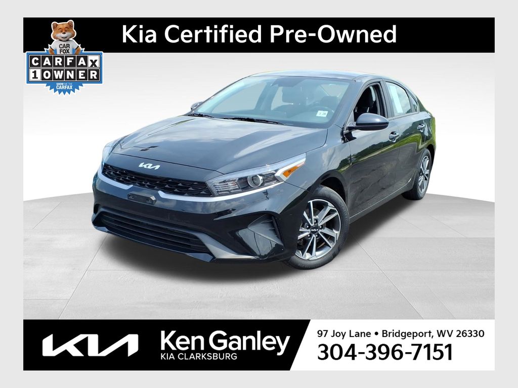 Aurora Black Pearl 2023 Kia Forte Sedan Front-Wheel Drive Continuously Variable Transmission