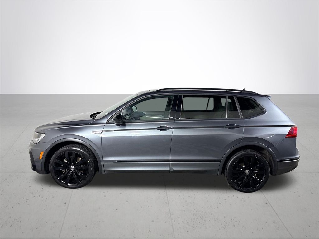 2021 Volkswagen Tiguan 2.0T SE R-Line Black